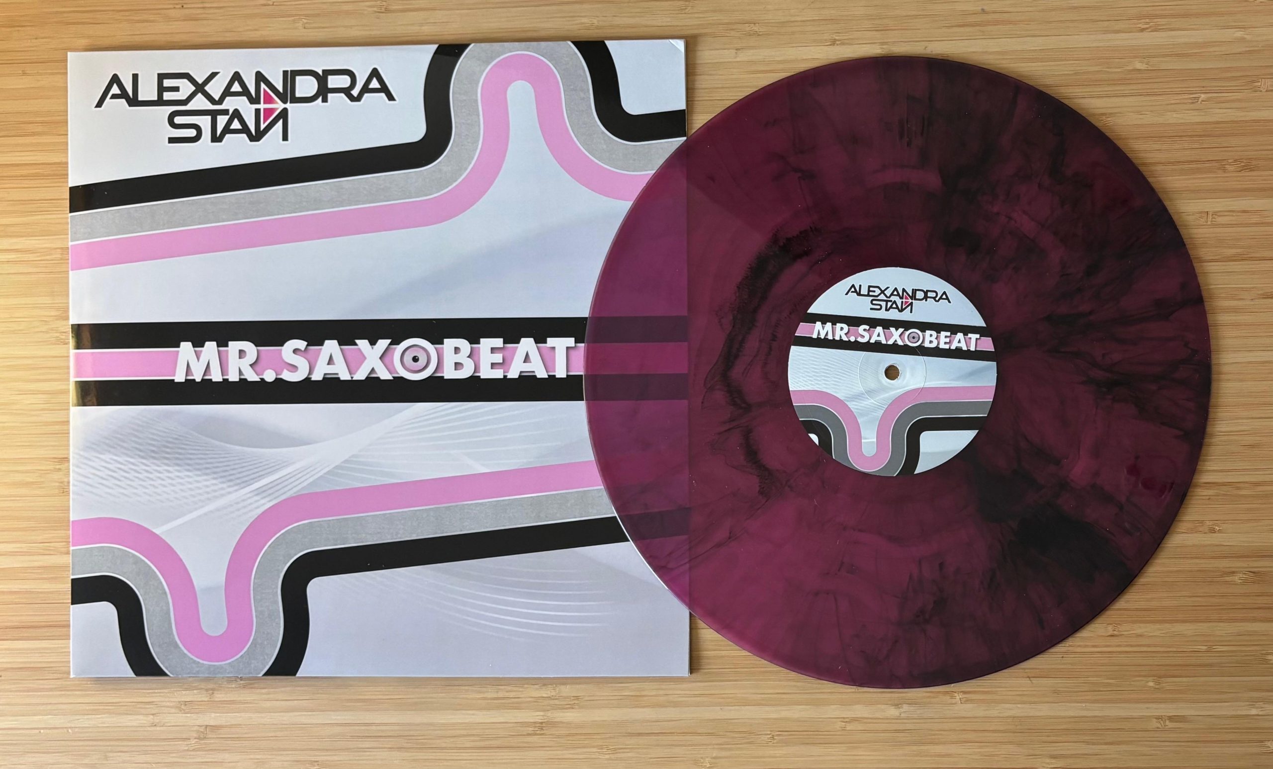 ALEXANDRA STAN  "MR. SAXOBEAT" - Imagen 6