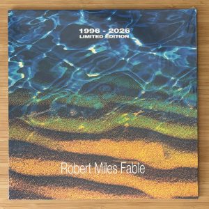 ROBERT MILES - FABLE (1996-2026)AZUL TRANSPARENTE 🩵 